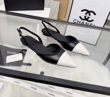 Load image into Gallery viewer, CC Flats
