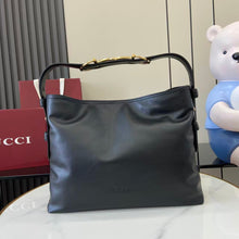Load image into Gallery viewer, Beatrix Tote
