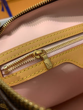 Load image into Gallery viewer, Speedy 30 Soft
