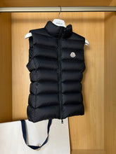 Load image into Gallery viewer, Ghany Gilet
