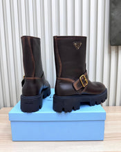 Load image into Gallery viewer, Leather Boots
