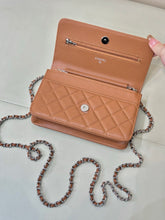 Load image into Gallery viewer, Caviar Woc
