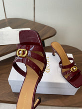 Load image into Gallery viewer, Leather Sandals
