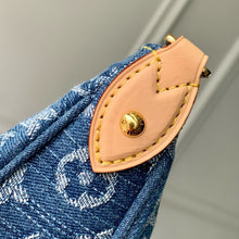 Load image into Gallery viewer, Valley Pochette
