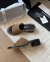 Load image into Gallery viewer, CC Sandals
