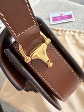 Load image into Gallery viewer, Ready to post 21cm
