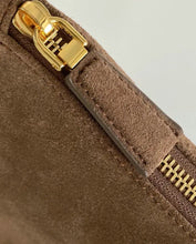 Load image into Gallery viewer, Aimee Medium Shoulder Bag
