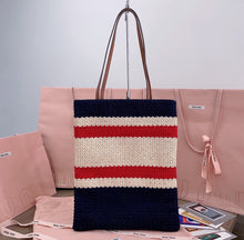 Load image into Gallery viewer, Crochet Tote
