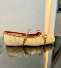 Load image into Gallery viewer, Ballerina Pumps
