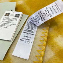 Load image into Gallery viewer, Cashmere Scarf
