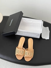 Load image into Gallery viewer, CC Sandals
