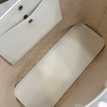 Load image into Gallery viewer, Tribeca Tote
