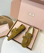 Load image into Gallery viewer, Suede Loafers
