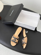 Load image into Gallery viewer, CC Sandals
