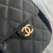 Load image into Gallery viewer, CC Hobo
