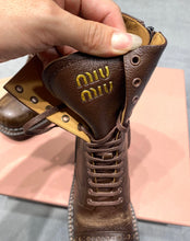 Load image into Gallery viewer, Leather Boots
