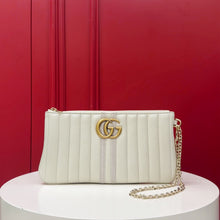 Load image into Gallery viewer, Marmont Chain Pouch
