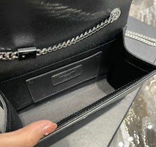 Load image into Gallery viewer, Kate Chain Bag
