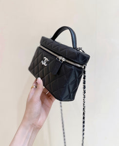 Vanity Shoulder Bag