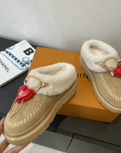 Load image into Gallery viewer, Cortina Mules
