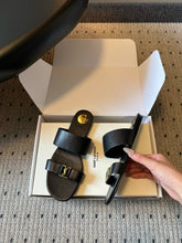 Load image into Gallery viewer, Leather Sandals
