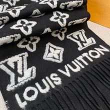Load image into Gallery viewer, Cashmere Scarf
