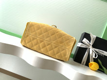 Load image into Gallery viewer, CC Hobo
