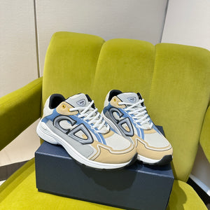 B30 Trainers
