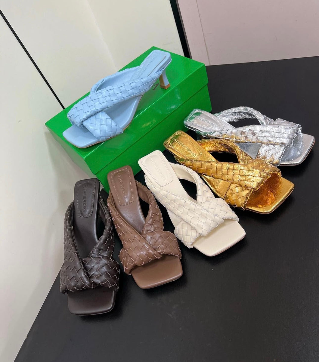 Blink 5cm Mules
