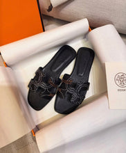 Load image into Gallery viewer, Oran Sandals
