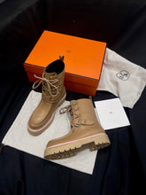 Load image into Gallery viewer, Land Boots
