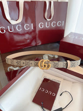 Load image into Gallery viewer, Leather Reversible Belt
