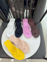 Load image into Gallery viewer, GG Sandals
