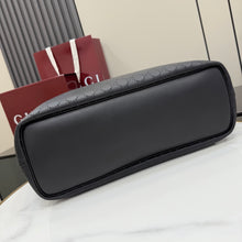 Load image into Gallery viewer, Tribeca Tote

