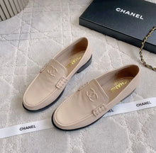 Load image into Gallery viewer, Leather Loafers
