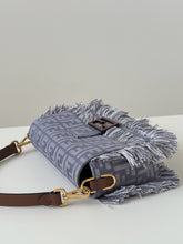 Load image into Gallery viewer, Baguette
