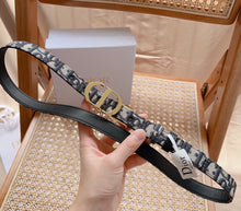 Load image into Gallery viewer, Oblique Belt
