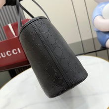 Load image into Gallery viewer, Tribeca Tote Small
