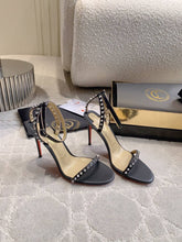Load image into Gallery viewer, So Me Sandals
