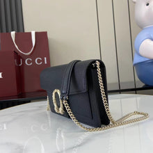 Load image into Gallery viewer, Dionysus Wallet on Chain

