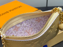 Load image into Gallery viewer, Coin Purse
