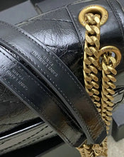 Load image into Gallery viewer, Niki Medium Chain Bag
