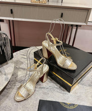 Load image into Gallery viewer, Jane Sandals
