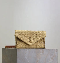 Load image into Gallery viewer, Cassandre Raffia Bag
