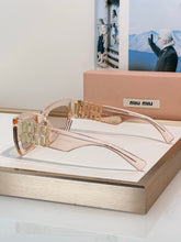 Load image into Gallery viewer, Logo Sunglasses
