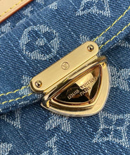 Load image into Gallery viewer, Baggy Bag
