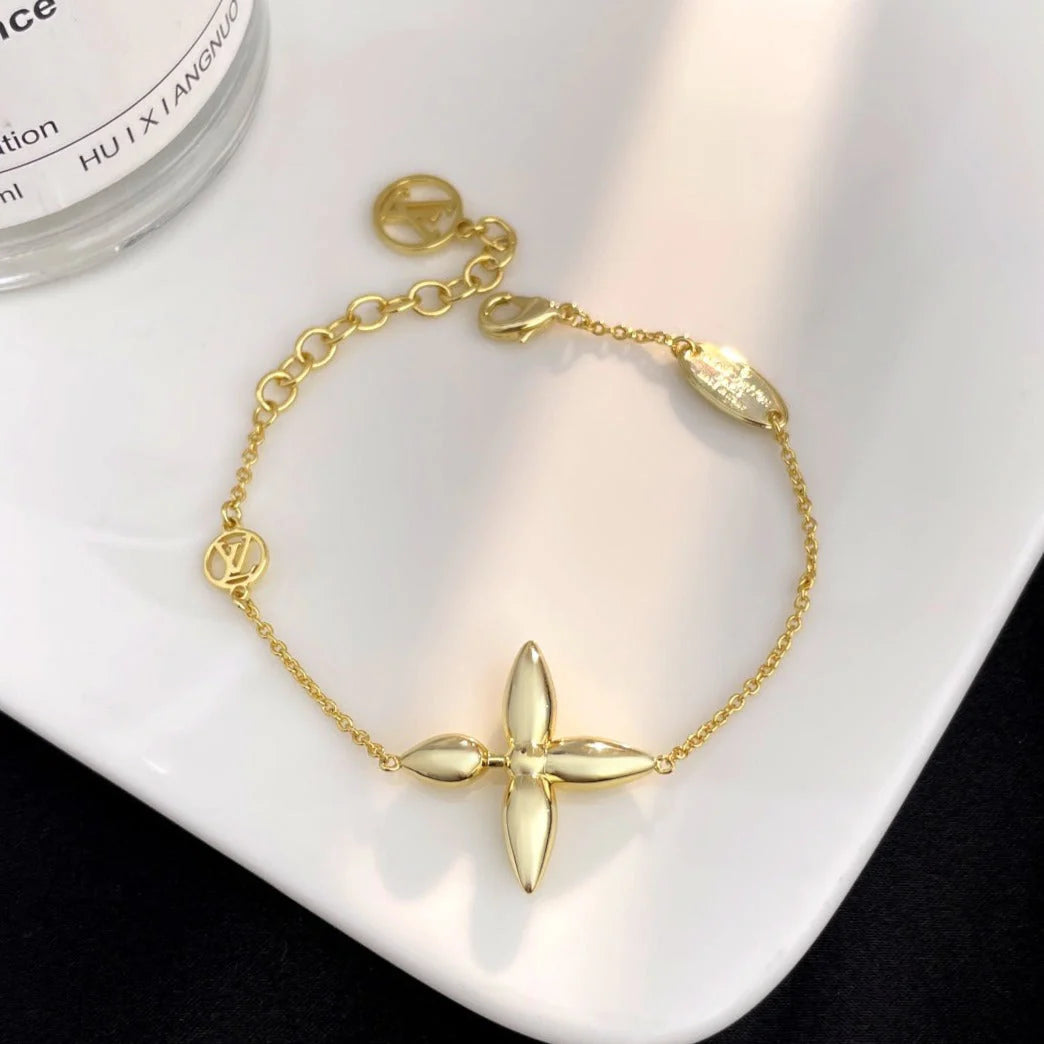 Logo Bracelet