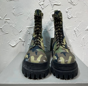 Camo Boots