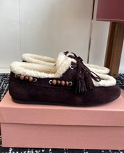 Load image into Gallery viewer, Shearling Loafers
