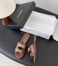Load image into Gallery viewer, CC Sandals
